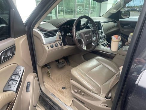 Used 2015 GMC Yukon SLT w/ Open Road Package AWD/4WD image 4