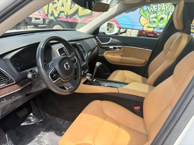 Used 2016 Volvo XC90 T6 Momentum AWD/4WD image 10