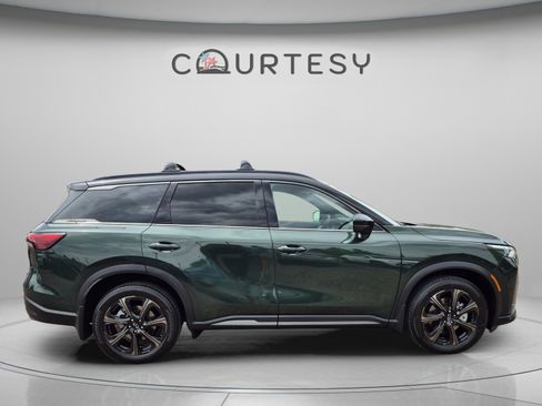 Used 2026 INFINITI QX60 Autograph w/ Dark Cargo Package AWD/4WD image 8