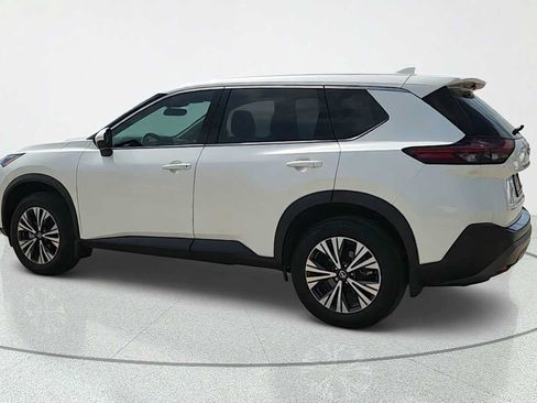 Used 2021 Nissan Rogue SV FWD image 5