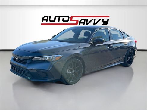 Used 2023 Honda Civic Sport image 3