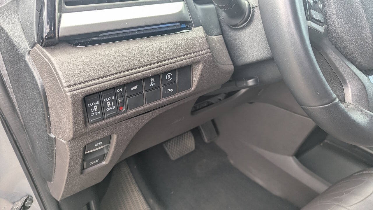 Used 2022 Honda Odyssey Touring image 21