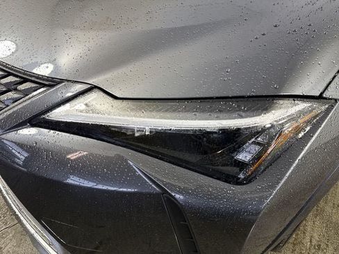 New 2026 Lexus UX 300h AWD w/ Accessory Package (2T) image 28