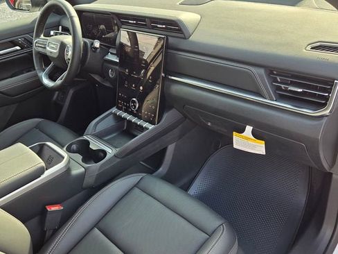 New 2026 GMC Terrain Elevation w/ Elevation Premium Package FWD image 19