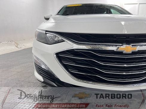 Used 2024 Chevrolet Malibu LT FWD image 10