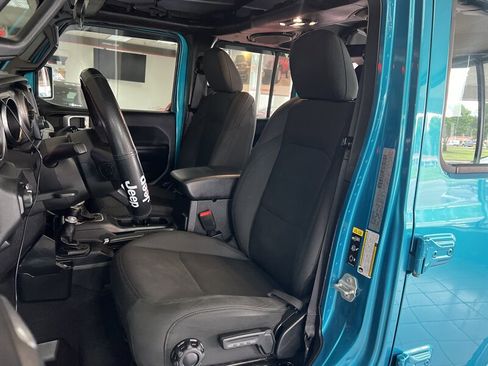 Used 2020 Jeep Wrangler Unlimited Sport image 10