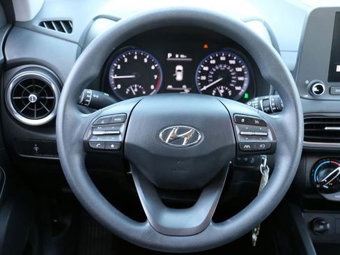 Used 2023 Hyundai Kona SE AWD/4WD image 21