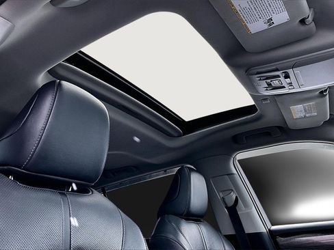 Used 2020 Toyota Highlander Limited image 26