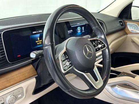 Used 2021 Mercedes-Benz GLS 450 4MATIC image 15
