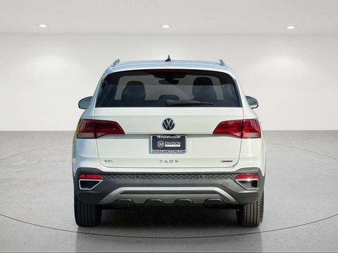 Used 2023 Volkswagen Taos SEL AWD/4WD image 4