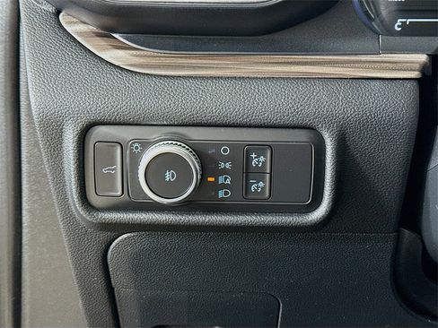 Used 2020 Ford Explorer Limited w/ Class III Trailer Tow Package image 14