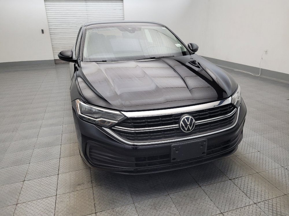 Used 2022 Volkswagen Jetta S FWD image 14