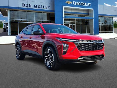 New 2026 Chevrolet Trax RS w/ Driver Confidence Package image 1