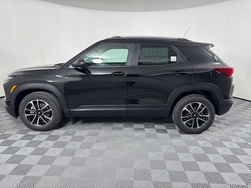 New 2026 Chevrolet TrailBlazer LT w/ Convenience Package image 6