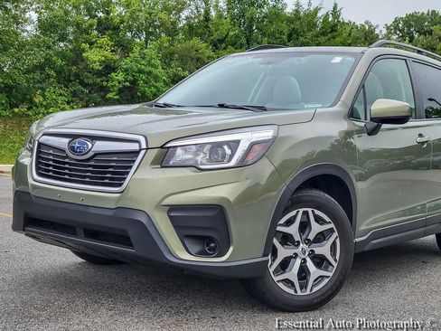Used 2019 Subaru Forester Premium AWD/4WD image 2