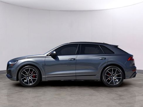 Used 2022 Audi Q8 Prestige w/ Prestige Package AWD/4WD image 4