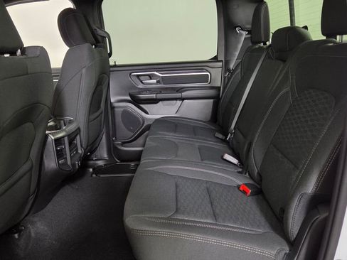 New 2026 RAM 1500 4x4 Crew Cab image 27