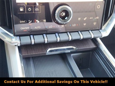 New 2026 GMC Acadia Denali image 14