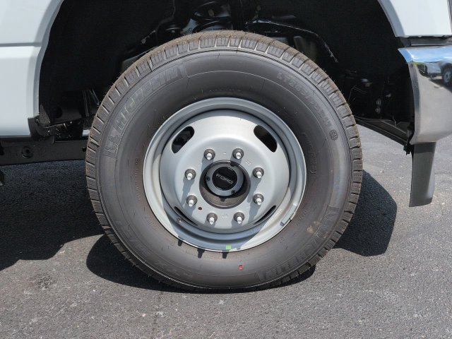 New 2027 Ford F350 XL w/ XL Chrome Package AWD/4WD image 11