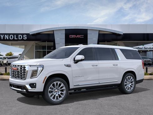 New 2026 GMC Yukon XL Denali w/ Denali Reserve Package AWD/4WD image 2
