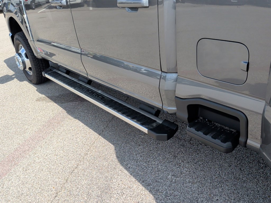 New 2027 Ford F350 Lariat AWD/4WD image 48