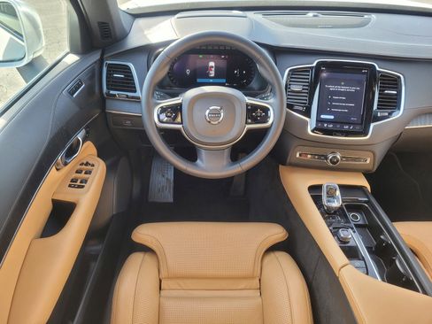 Certified 2023 Volvo XC90 B6 Ultimate w/ Protection Package Premier image 14