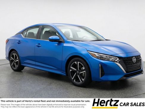 Used 2025 Nissan Sentra SV image 1