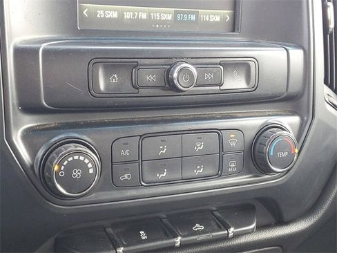 Used 2018 Chevrolet Silverado 1500 Custom w/ Custom Value Package image 21