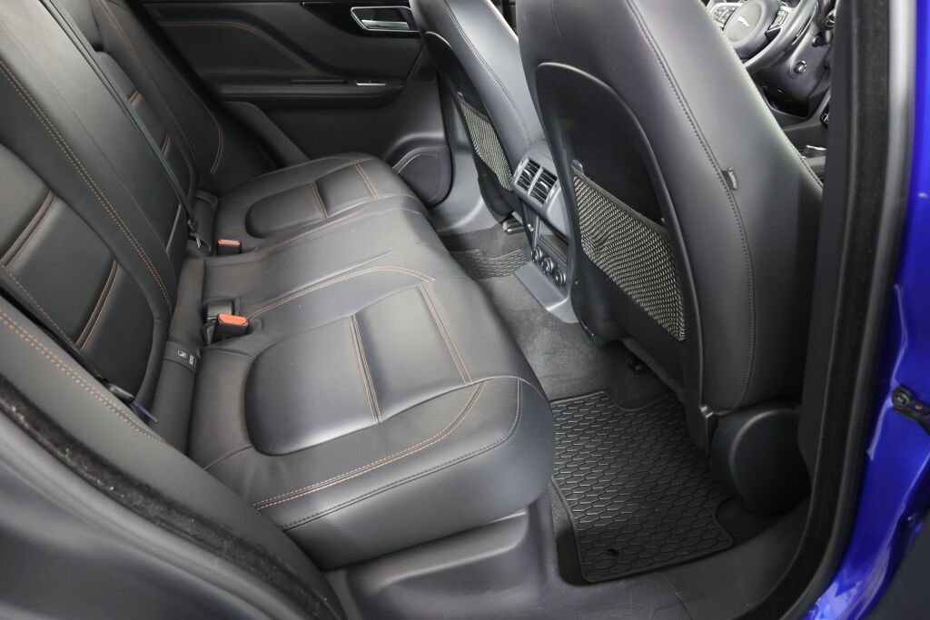 Used 2018 Jaguar F-PACE Prestige AWD/4WD image 23