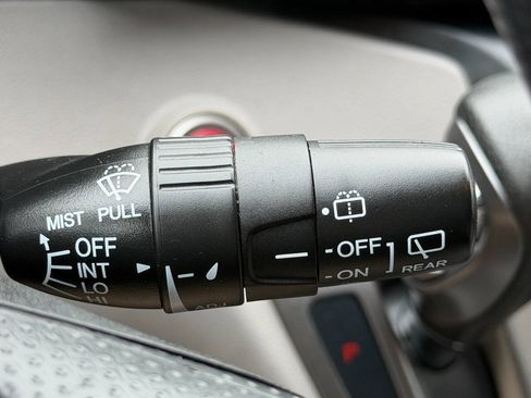 Used 2015 Honda Odyssey EX image 39