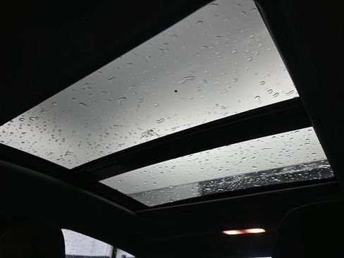 Used 2023 Chevrolet Malibu LT image 23