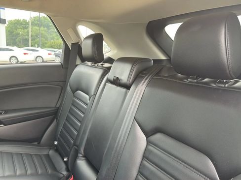 Used 2019 Ford Edge SEL w/ Equipment Group 201A AWD/4WD image 53