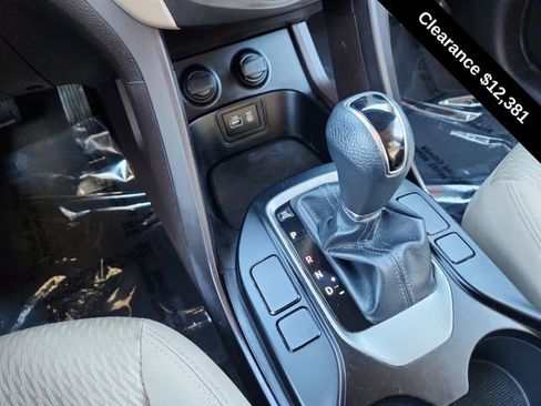 Used 2017 Hyundai Santa Fe Sport image 40