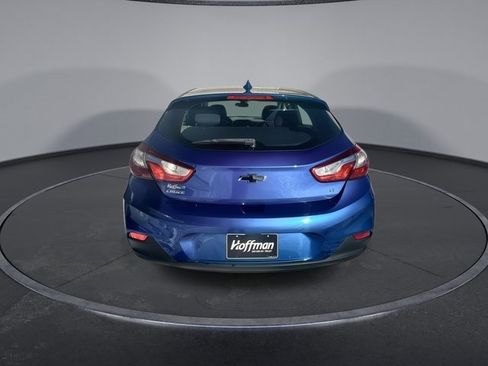Used 2018 Chevrolet Cruze LT w/ Convenience Package image 6