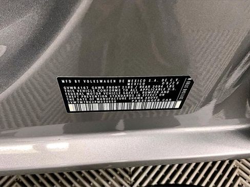 Used 2023 Volkswagen Jetta SE image 35