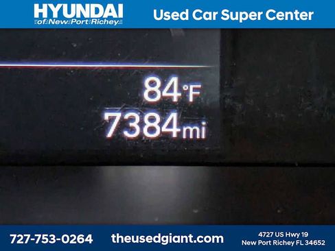 Used 2023 Hyundai Elantra SEL image 28