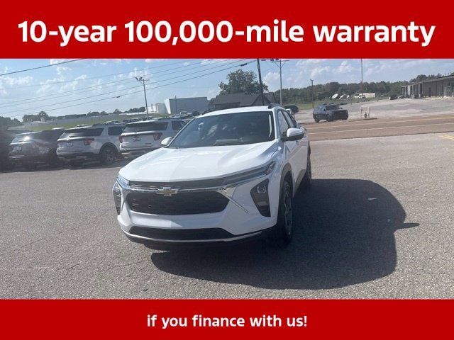 Used 2025 Chevrolet Trax LT w/ LT Convenience Package FWD image 7