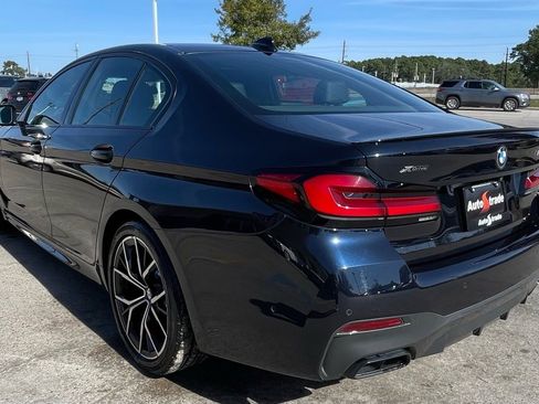 Used 2022 BMW M550i xDrive M550i xDrive image 6