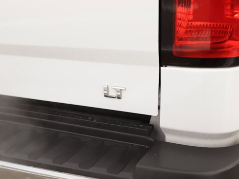 Used 2019 Chevrolet Silverado 2500 LT w/ All Star Edition image 33