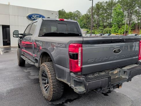 Used 2024 Ford F250 Lariat w/ Tremor Off-Road Package AWD/4WD image 4