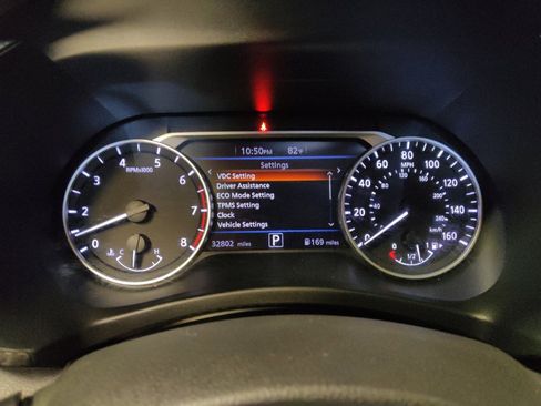 Used 2023 Nissan Sentra SR w/ Midnight Edition Package FWD image 23