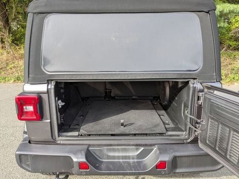 Certified 2021 Jeep Wrangler Unlimited Sahara image 7