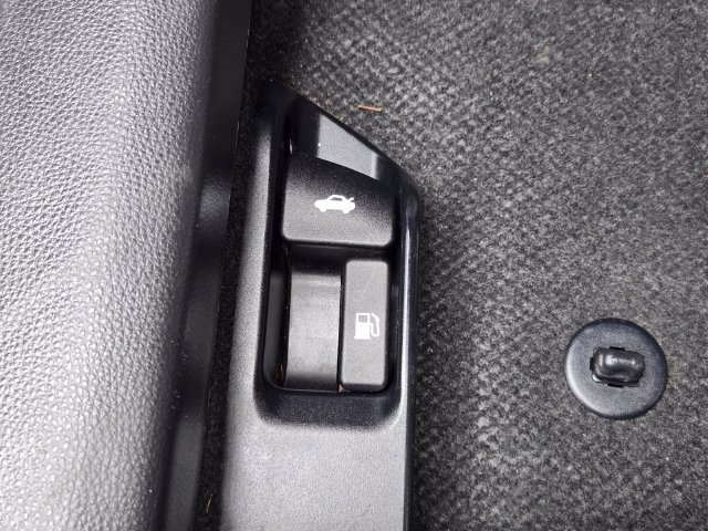 Used 2024 Toyota Corolla SE FWD image 22
