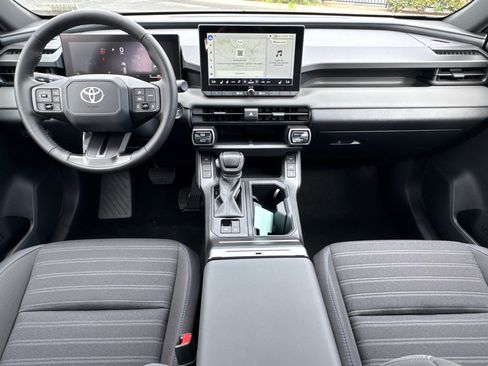 New 2026 Toyota RAV4 SE AWD/4WD image 21