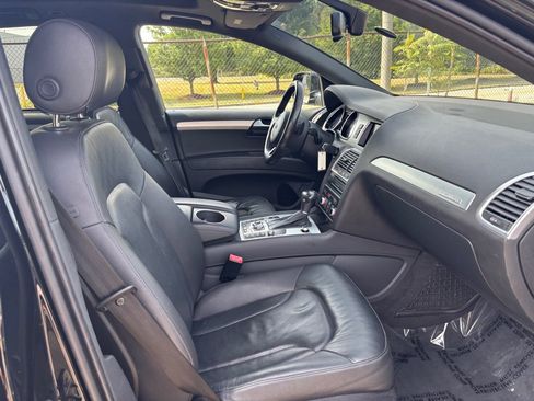 Used 2015 Audi Q7 3.0T S line Prestige w/ Towing Package AWD/4WD image 10