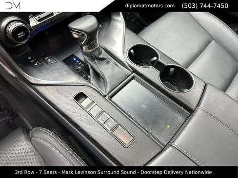 Used 2024 Lexus LX 600 4WD w/ Interior Upgrade Package image 37