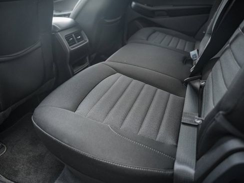 Certified 2022 Ford Edge SE w/ Black Appearance Package image 34