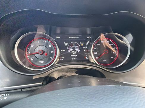 Used 2023 Dodge Charger Scat Pack w/ Plus Group RWD image 8