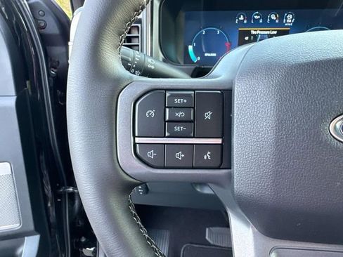 New 2026 Ford F250 Lariat w/ Black Appearance Package image 25