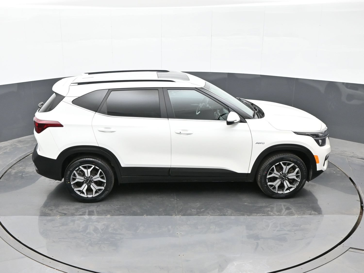 Used 2022 Kia Seltos EX AWD/4WD image 34